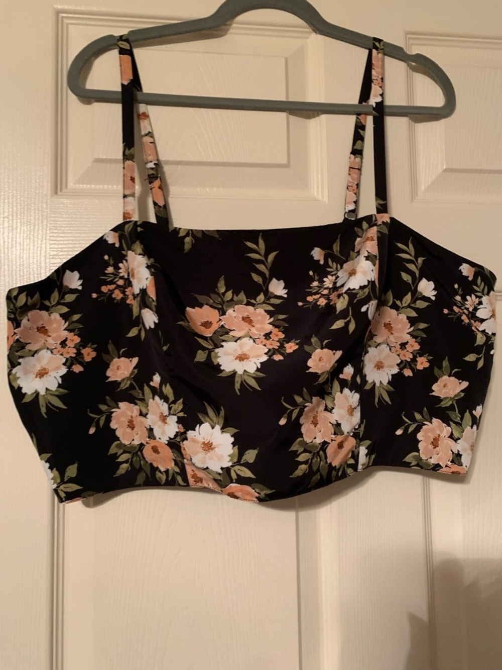 Old Navy Black Floral Peach & White Cropped Cami